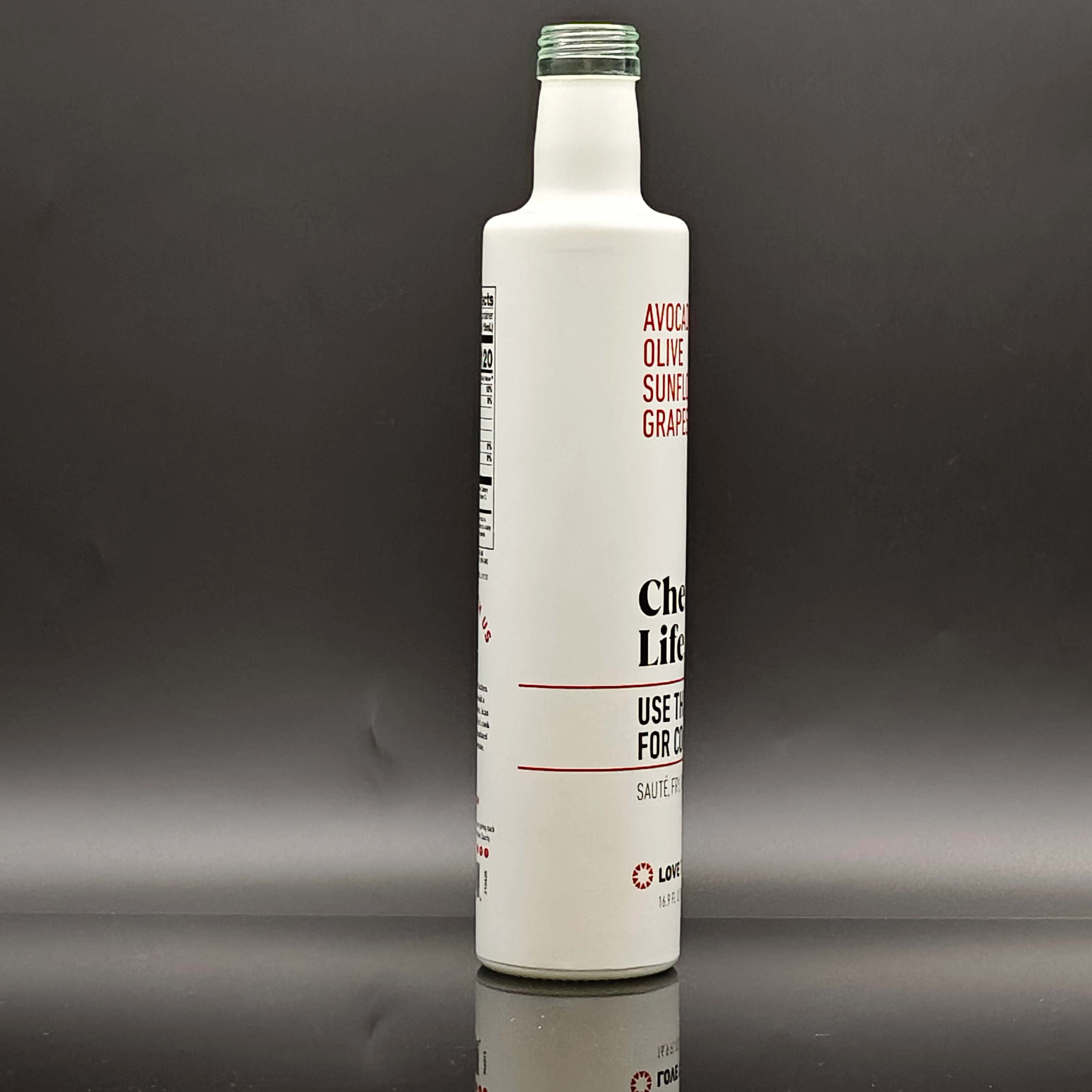  Professional Manufacturer Matte White Color Spray Screen Printed Screw Top Glass Bottle for Liquors