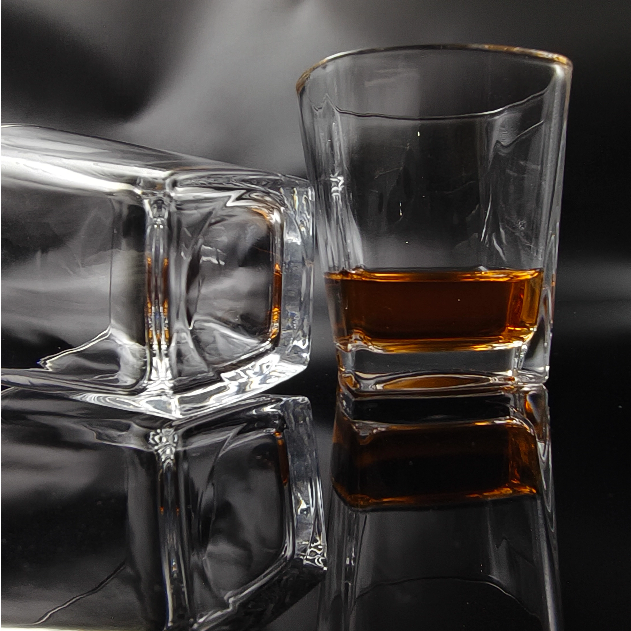 The Essence of Clarity: Minimalist Super Flint Glass Tumbler | Risingsun Glass