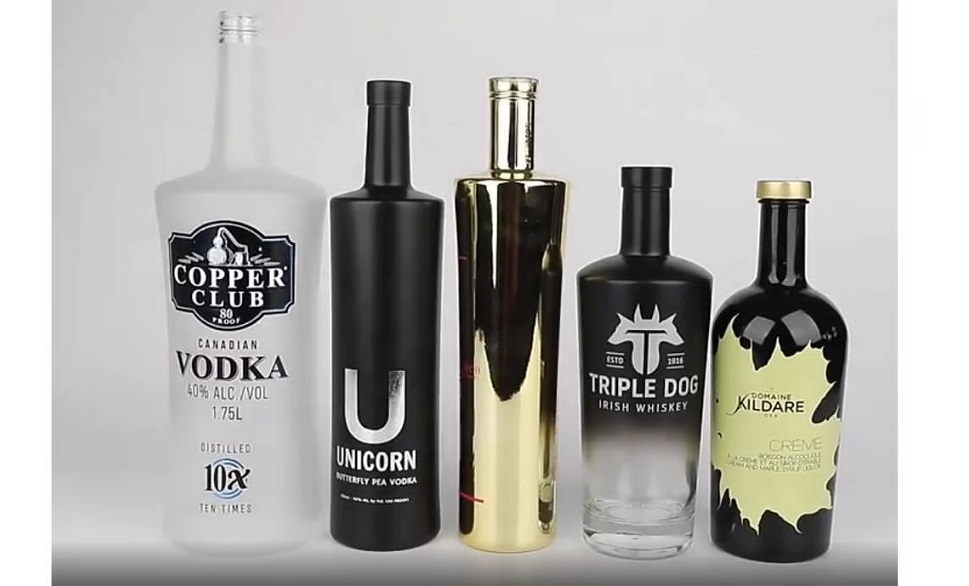Colored glass bottle coating opaque transparent