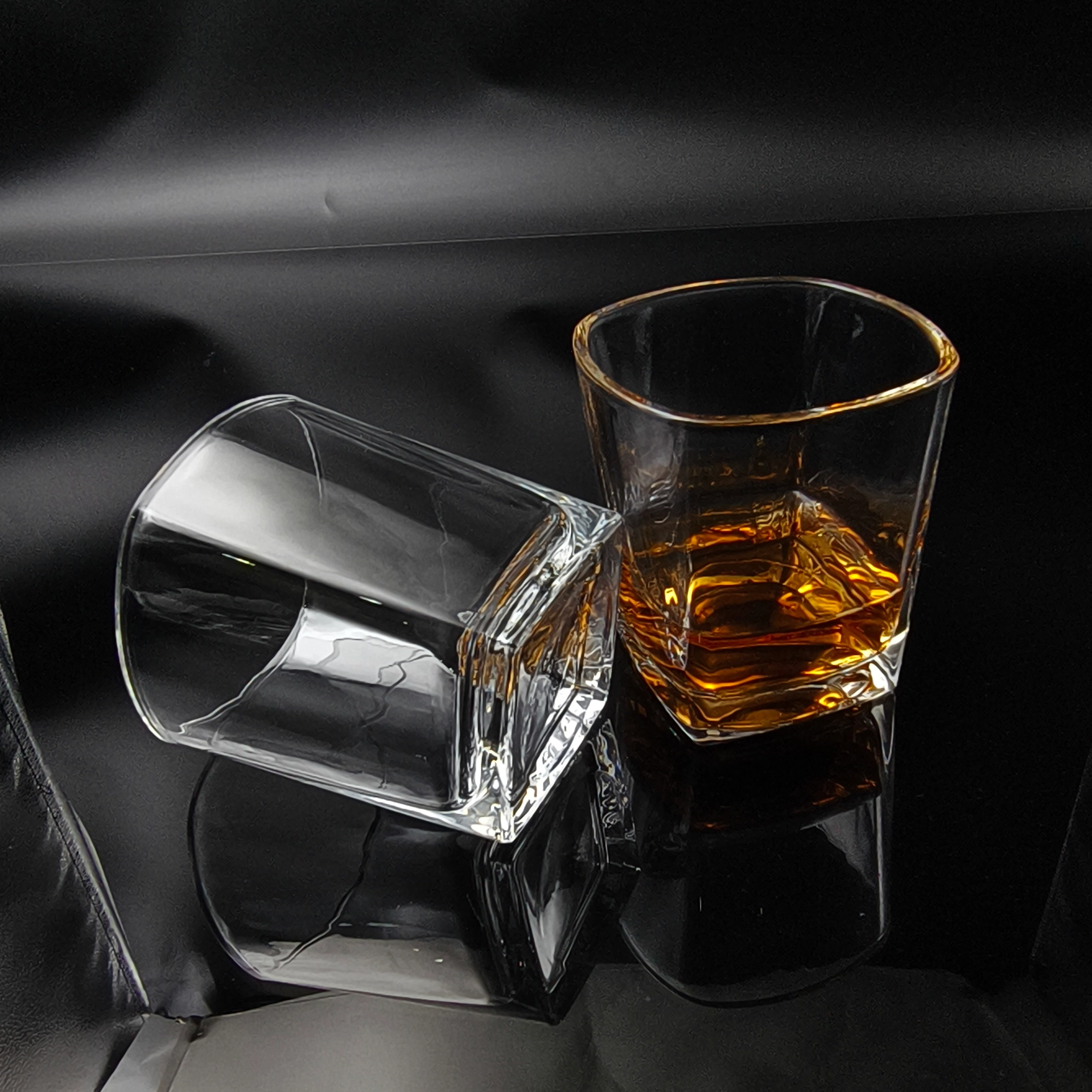 The Essence of Clarity: Minimalist Super Flint Glass Tumbler | Risingsun Glass