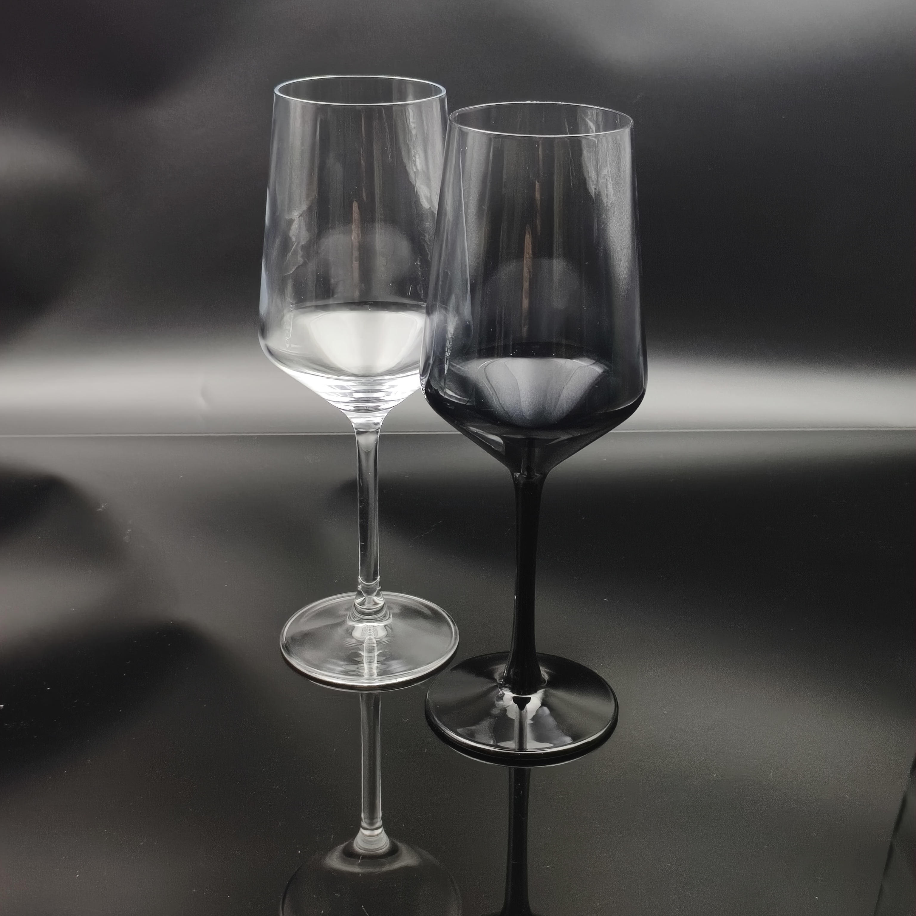 420ml Premium Black Ombre Wine Glass - Custom Color Spraying Crystal Stemware
